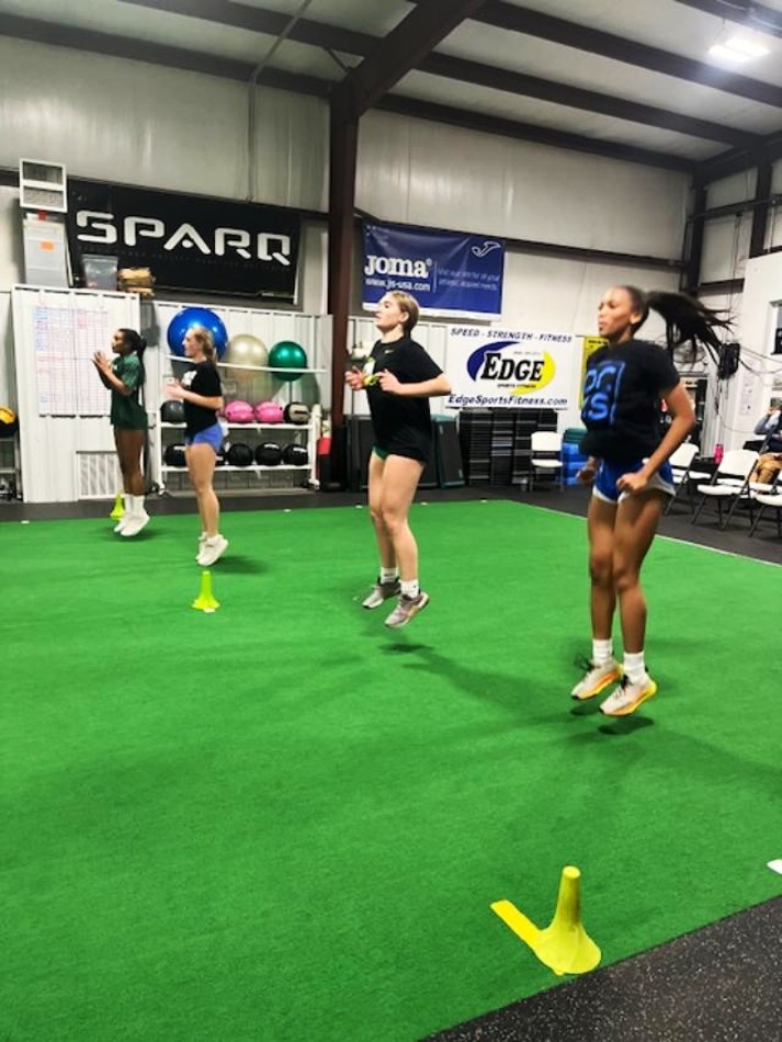 Volleyball (Addi Mack) 2